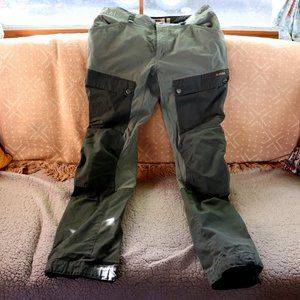 Women's Fjallraven Keb Pants, Olive Green, Size 42, US Size 32"-33" (Regular)